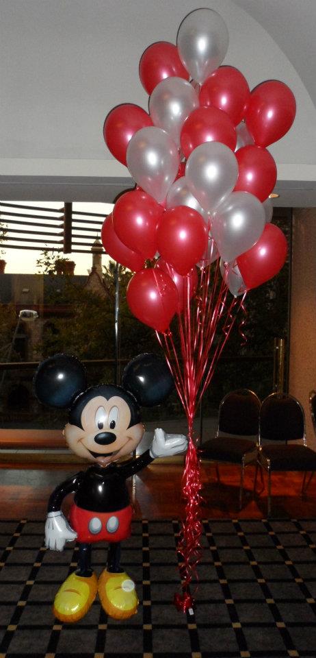 Chodící balonek foliový Mickey Mouse 132 cm