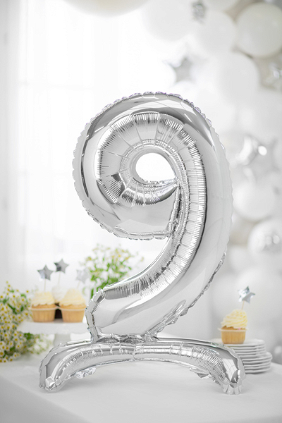 Balónek fóliový číslo 9 stříbrný stojící 70 cm