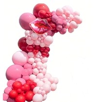 Balónková girlanda růžovo-červená